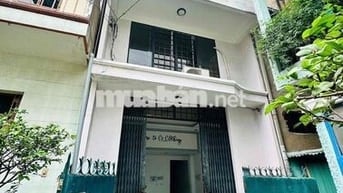 Chính Chủ Cho Thuê NNC 5PN_3WC HẺM ÔTÔ📍ngay CMT8_VX DÂN CHỦ Q3