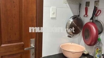 Cần sang nhượng hợp đồng căn hộ dịch vụ trong tháng 9 full nội thất