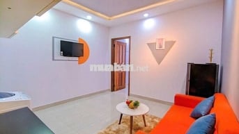 CHDV 1 PHÒNG NGỦ VÀ 1 PHÒNG KHÁCH RỘNG 40M2 , CÁCH BÁCH KHOA 100M