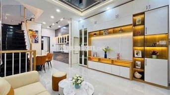 NHÀ ĐẸP, FULL NT, PHƯỜNG 11 GÒ VẤP, 2MẶT HẺM TRƯỚC SAU,