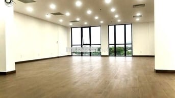 Cho thuê văn phòng gần giga mall trục Phạm Văn Đồng