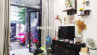 BÁN GẤP GIA NHỈNH 4 TY DIỆN TÍCH 48 M