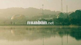 Bán khách sạn vị trí trung tâm kinh doanh đắt địa sầm uất tại Đà Lạt