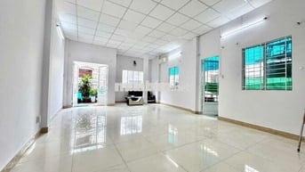 Cho thuê 1 phòng rộng để làm văn phòng hoặc ở,  Nguyễn Thượng Hiền, GV