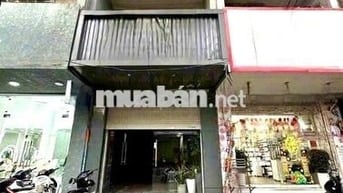 NGUYÊN CĂN MẶT TIỀN QUẬN 1 ( NỞ HẬU 8M ) CÓ VỈA HÈ