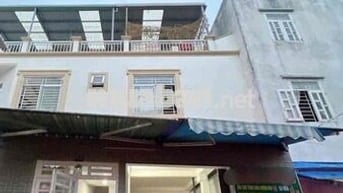 Chính chủ bán gấp nhà vừa ở gđ ,kết hợp cho thuê 14tr/tháng