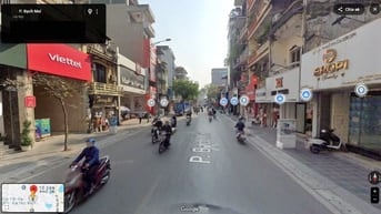 Cho thuê nhà tầng 2 khép kín ở phố Bạch Mai, q.Hai Bà Trưng