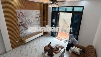 Nhà đẹp Phú Lương, Hà Đông, 4,2 tỷ, 35 mét, Sát phố, gần ô tô, ở ngay
