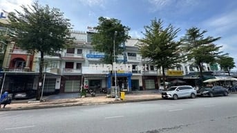 Bán Nhà1 Trệt 4 Lầu Mặt Tiền Đ.Song Hành, VH Tây Đô,Cái Răng,Cần Thơ.