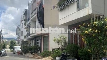 Nhà Phố Hẻm Xe Hơi (>6m), Phan Chu Trinh, Đà Lạt - sổ hồng - 5,8ty