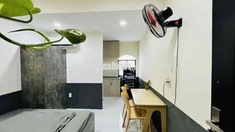 CĂN HỘ 2PN CỬA SỔ NGAY THỐNG NHẤT GÒ VẤP FULL NỘI THẤT ĐẦY ĐỦ TIỆN ÍCH