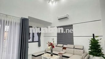 Cần bán nhà khu dân cư hiện hữu