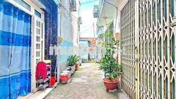 NHÀ CÓ SỔ HỒNG - NGAY CHỢ LÔ ĐẤT - TT NHÀ BÈ