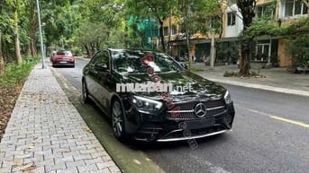 Mercedes Benz E300 AMG 2021 - 1 Tỷ 799 Triệu
