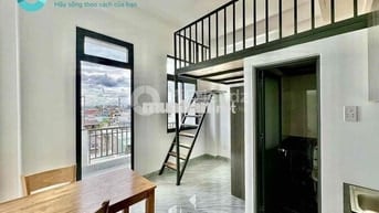 Cho thuê căn hộ có gác có ban công riêng mới xây ngay CV Làng Hoa GV