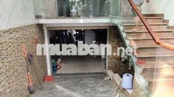 Cần cho thuê nhà P. ĐHT Q12 .DT 4,5x20 .1 trệt 1hâm 4lâu 6PN 6WS