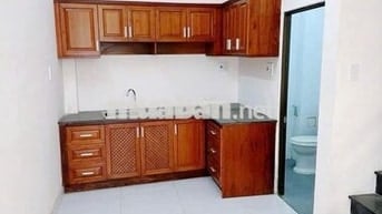 BÁN NHÀ KỀ PHÚ MỸ HƯNG. QUẬN 7- CÓ NGUỒN THU- 40MV- 2 TẦNG- CHỈ 3,2 TỶ