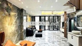 🔥Nhà Đẹp Lắm, 2 Lầu, 2PN, 3WC, Đường Nguyễn Xí, P13, Bình Thạnh