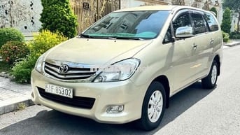 Toyota Innova 2009 G - 170000 km