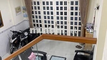 Ngay Phan Xích Long, 4 Tầng, Hẻm 6m cách 1 căn, 45m2( 4.5×10), 7.1 Tỷ