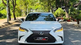 Lexus ES 2019 250 - 68 km