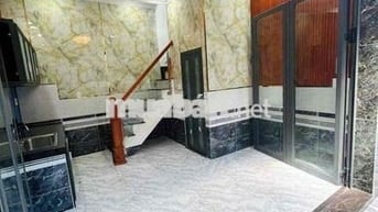 Bán nhà mới xây đường nguyễn văn quỳ quận 7