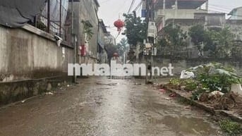 Bán nhanh siêu phẩm lô góc ngã 4, 2 mặt tiền