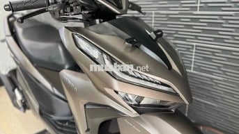 Honda Vario 150 date 2021 Vàng Cát Bs Sài Gòn