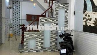 nhà khu tên lửa 12 triệu / tháng 3 lầu 4pn