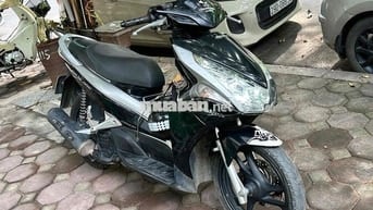 Bán xe Honda Airblade 2011 còn đi tốt, nguyên bản
