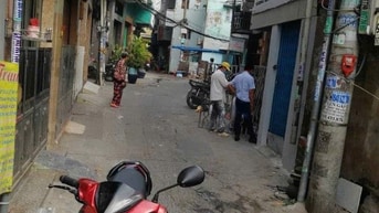 Cho thuê nhà mặt tiền đường 3/2, P.2, Q.11 giá 14.5tr 