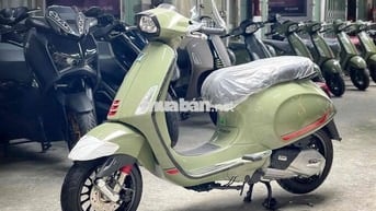 Vespa Sprint 150 ABS 2025 mới