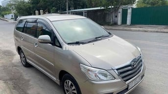 Toyota Innova 2015 2.0G - 115000 km