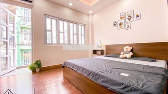 Phòng mới đầy đủ nội thất Khu Công Viên Hoàng Văn Thụ Tân Bình