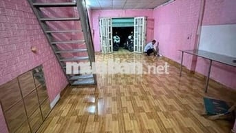 Chính chủ cho thuê nhà nguyên căn ký hợp đồng dài hạn hẻm thông