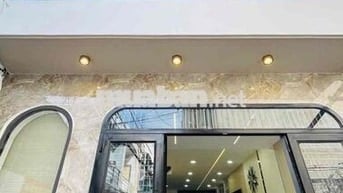 BÁN NHÀ ĐẸP DTSD 110M2 GẦN EMART GV 5T560 TẶNG NỘI THẤT SANG XỊN MỊN