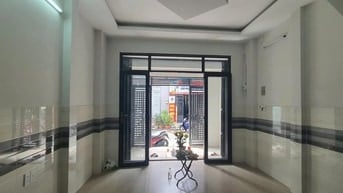 CHO THUÊ NHÀ PHÙNG TÁ CHU. NHÀ KINH DƯƠNG VƯƠNG 