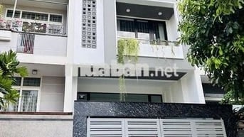 NHÀ ĐƯỜNG LAM SƠN DIỆN TÍCH: 5X19M TRỆT 3 LẦU CHO THUÊ