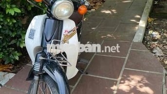 cúp 50 phân khối xe còn rất mới
