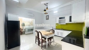 Đúng hình đúng giá siêu rộng bếp lớn gian sau Rẻ Thoáng Đẹp