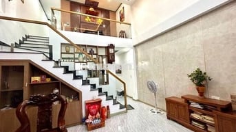 Bán gấp nhà thổ cư 5x20m Bình Dương, 3 phòng ngủ, giá chỉ 3.7 tỷ