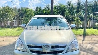 Toyota Innova 2008 - 300000 km