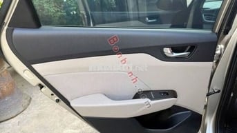 Hyundai accent 2021