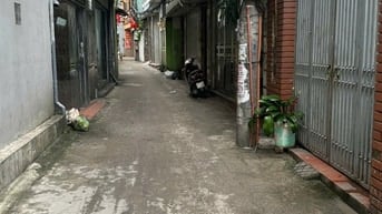 Chính chủ bán đất ngõ 123 Thuỵ Khuê, DT 42m2,mặt tiền 5m giá 9 tỷ hơn.