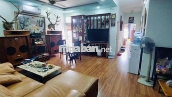 Gấp Bán Chung Cư 105m2 3PN 3Wc Ngay Uỷ Ban Quận Tân Phú