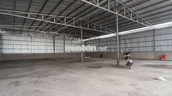 CHO THUÊ KHO,XƯỞNG 430M² GIÁ CHỈ 28TR/T, Đ LÊ TRỌNG TẤN