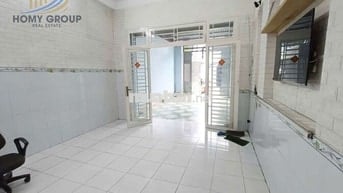 NHÀ MẶT TIỀN P.LINH ĐÔNG 1T1L 100M2 3PN 2WC, SÂN TRƯỚC SAU RỘNG THOÁNG