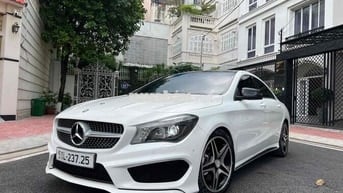 Mercedes Benz CLA 250 Coupe 4Matc model 2015