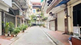 KIM ĐỒNG- OTO ĐẬU CỬA-BÁN ĐẤT TẶNG NHÀ - 45M2-3T- 13.Ty650- KV VVIP
