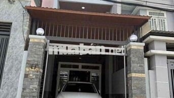 Bán Gấp Nhà Gần Chợ Hưng Long, 4x20(80m2), 1tỷ630. 2lầu (3pn+3wc)